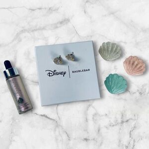 5 for $25 Cover Fx, Baublebar Minnie Mouse earrings, seashell clip beauty bundle